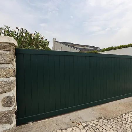 Dom wakacyjny Flh Porto Golf & Beach Front House With Pool