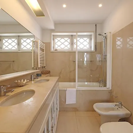 Flh Porto Golf & Beach Front House With Pool Marinha (Porto)